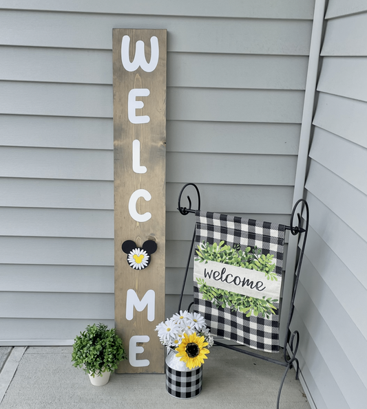 Magical Interchangeable Front Porch Welcome Sign